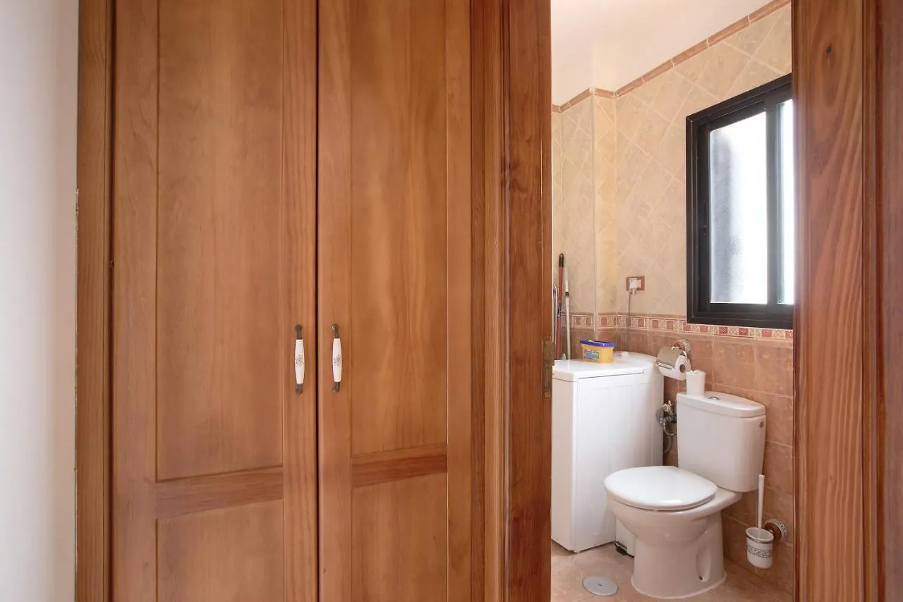 Vila Casa Nanda Fasnia 0*,  Španělsko